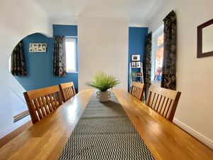 Dining Room- click for photo gallery